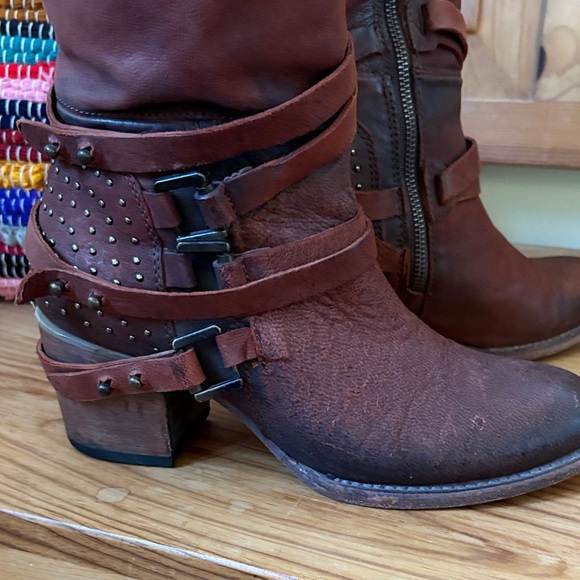Freebird Brown Heeled Boots with Buckle Detail - Picture 2 of 6